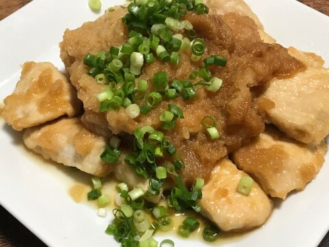 サッパリ美味しい、鶏むね肉の甘辛みぞれ煮